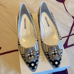 Manolo Blahnik plaid/polka dot hangisi flats